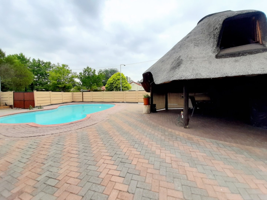 4 Bedroom Property for Sale in Sasolburg Free State